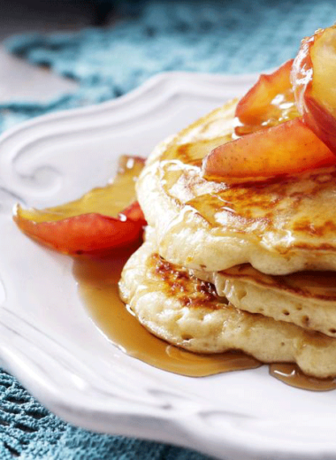 Buttermilk Pancakes with Maple Syrup Apples