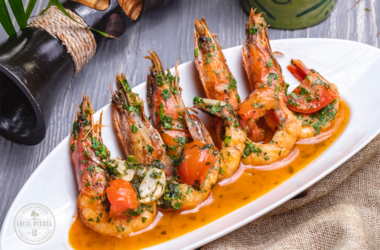 Shrimps with Sauce and Herbs